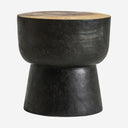 Mesa auxiliar de madera tropical en color negro envejecido