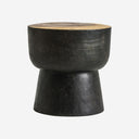 Mesa auxiliar de madera tropical en color negro envejecido