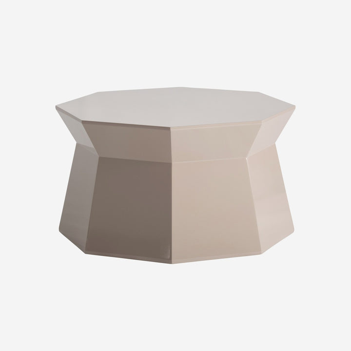 Mesa auxiliar de MDF en color crema