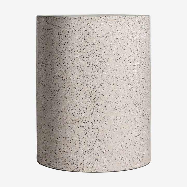 Mesa auxiliar de terrazo en color blanco 40 x 50 cm