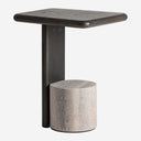 Mesa auxiliar de travertino y madera de fresno en color gris