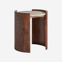 Mesa auxiliar de travertino y madera de mango en color beige mate 50 x 46 x 56 cm