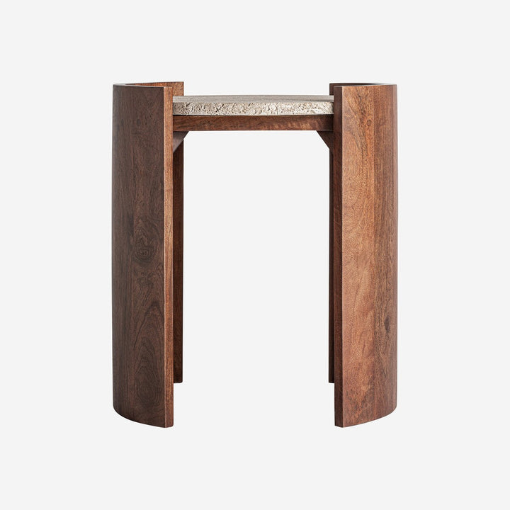 Mesa auxiliar de travertino y madera de mango en color beige mate 50 x 46 x 56 cm