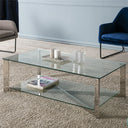 Mesa de centro rectangular de cristal templado transparente en ambiente decorado