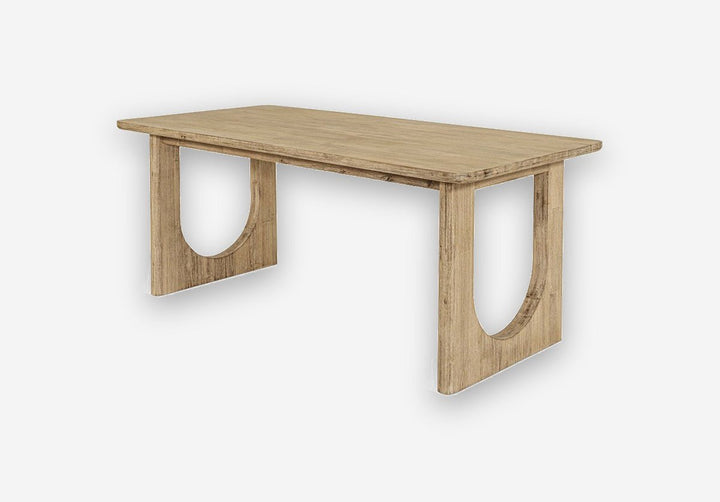 Kinga dining table