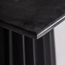 Mesa de bar – Negro / 80 x 80 x 75 cm / Madera de mango y mármol mate – detalle