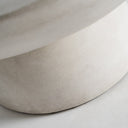 Mesa de centro de cemento en color gris 70 x 38 cm – detalle