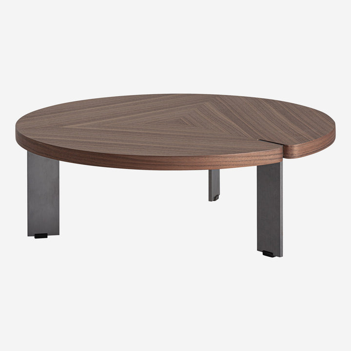 Mesa de centro de chapa de nogal y MDF en color marrón