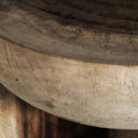 Mesa de centro de madera de suar en color marrón natural 60 x 43 cm – detalle
