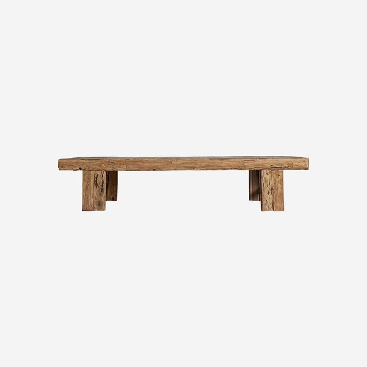 Mesa de centro de madera de teca en color marrón natural