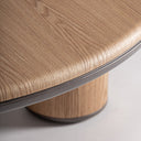 Mesa de centro de MDF y madera contrachapada en color marrón claro – detalle
