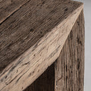 Mesa de centro en color marrón envejecido – detalle