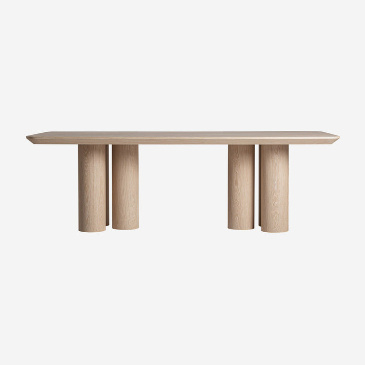 Mesa de comedor de chapa de roble y madera contrachapada en color beige