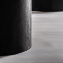 Mesa de comedor de madera de acacia en color marrón claro natural – detalle