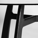 Mesa de comedor de madera de fresno y cristal en color negro – detalle