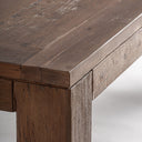 Mesa de comedor de madera recuperada en color marrón natural – detalle