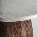 Mesa de comedor de madera recuperada y mármol en color marrón envejecido – detalle