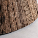 Mesa de comedor de madera tropical y mármol en color marrón – detalle