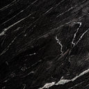 Mesa de comedor de mármol y madera recuperada en color negro – detalle
