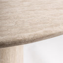 Mesa de comedor de travertino en color beige – detalle