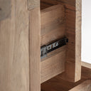 Mesita de noche de madera de teca reciclada en color marrón – detalle