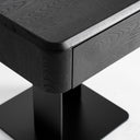 Mesita de noche de MDF y chapa de olmo en color negro – detalle
