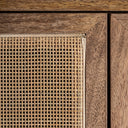 Mueble para TV de madera de mango y mimbre en color marrón – detalle
