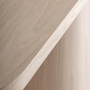Mueble para TV de madera de roble en color beige – detalle
