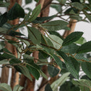 Planta artificial de poliéster y polietileno en color verde 90 x 210 cm – detalle