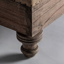 Reposapiés de madera de mango y algodón en color crema – detalle