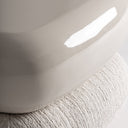 Reposapiés de MDF y poliéster – detalle