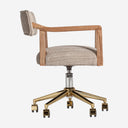 Silla de escritorio de poliéster y madera de roble en color marrón