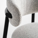 Silla de madera de arce y poliéster – detalle
