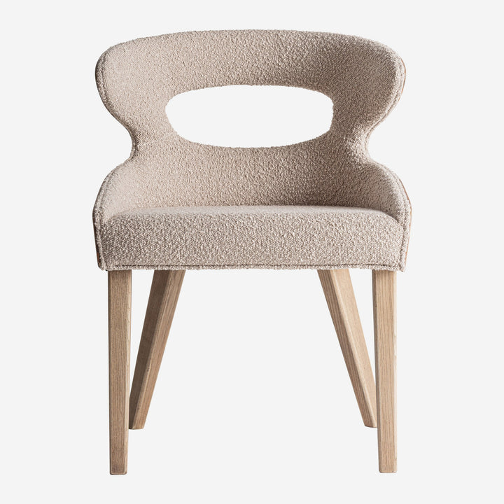 Silla de madera de fresno y poliéster en color marrón claro