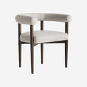 Silla de madera de fresno y poliéster en color negro
