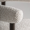 Silla de madera de fresno y poliéster en color negro – detalle