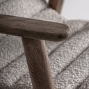 Silla de madera de olmo y poliéster con brazos – detalle