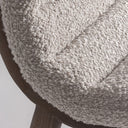 Silla de madera de olmo y poliéster en color marrón claro (pack de 2) – detalle