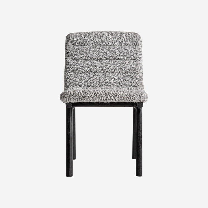 Silla de madera de olmo y poliéster en color negro