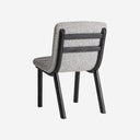 Silla de madera de olmo y poliéster en color negro