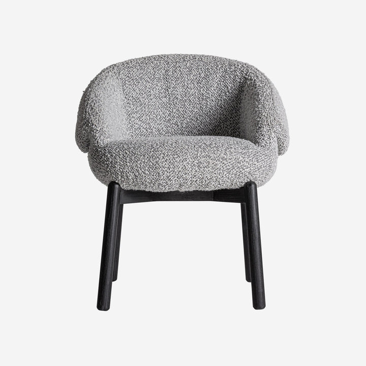 Silla de madera de olmo y poliéster envolvente