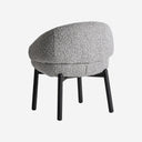 Silla de madera de olmo y poliéster envolvente