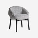 Silla de madera de olmo y poliéster envolvente