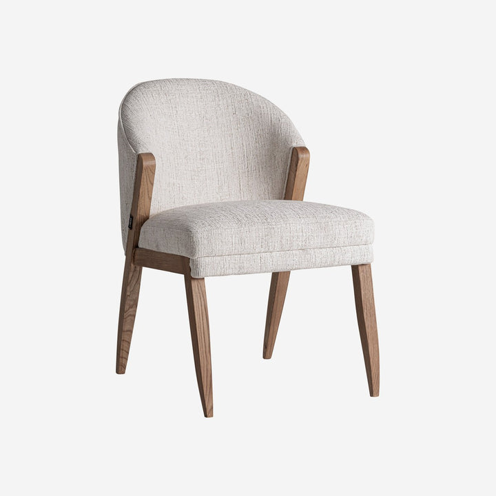 Silla de madera de pino y poliéster en color marrón claro