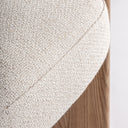 Silla de piel y madera de roble – detalle