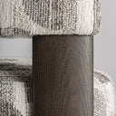 Silla de poliéster y madera de fresno en color gris – detalle