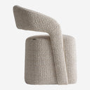 Silla de poliéster y madera de pino en color crema jaspeado