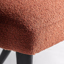 Silla de poliéster y madera de roble 56 x 57 x 80 cm – Terracota jaspeado – detalle