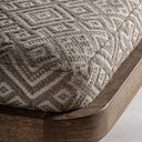 Sillón de madera de abedul en color marrón – detalle
