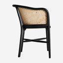 Sillón de madera de abedul y lino en color negro